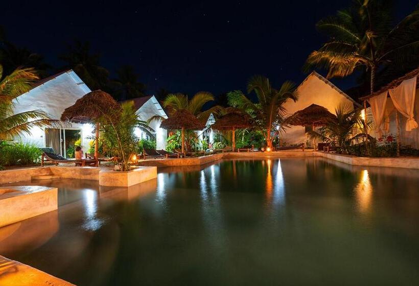 فندق Heart Of Zanzibar Bungalows