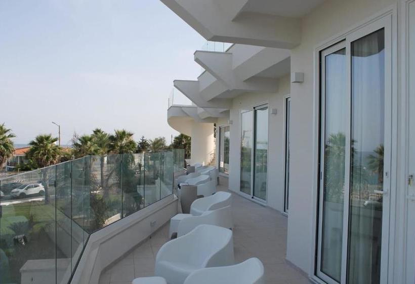 Jonium Hotel Residence