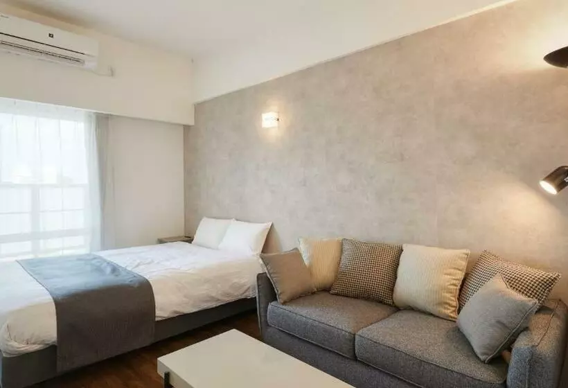 New Normal Hotel In Naminoue ニューノーマルホテルイン波の上