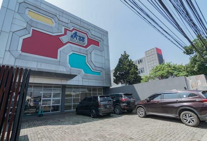 On The Go Capsule Hotel Redpartner