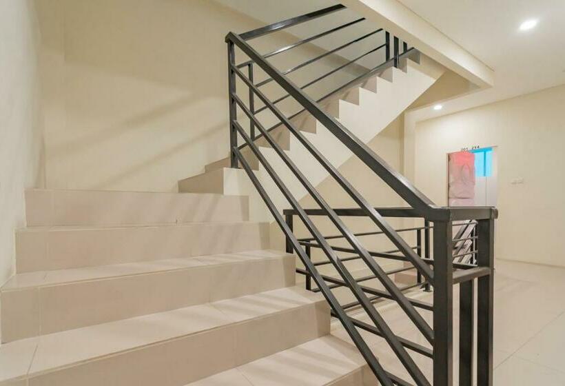 On The Go Capsule Hotel Redpartner