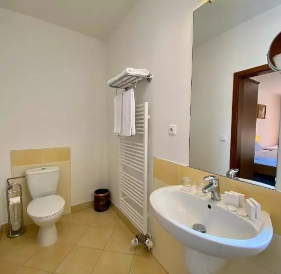 هتل Orient Spa