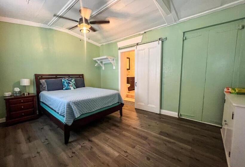 هتل Victoria House