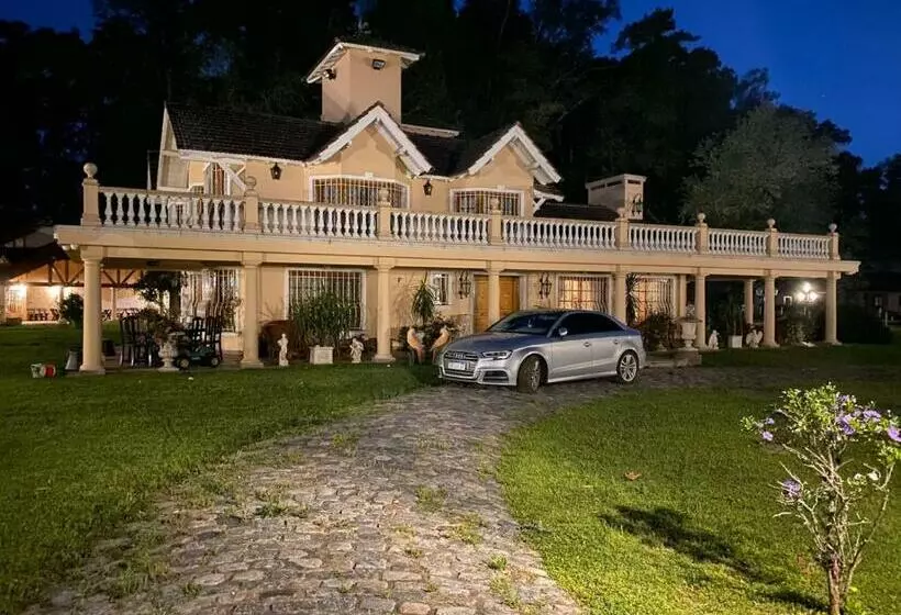 リゾートホテル Estancia Don Pedro