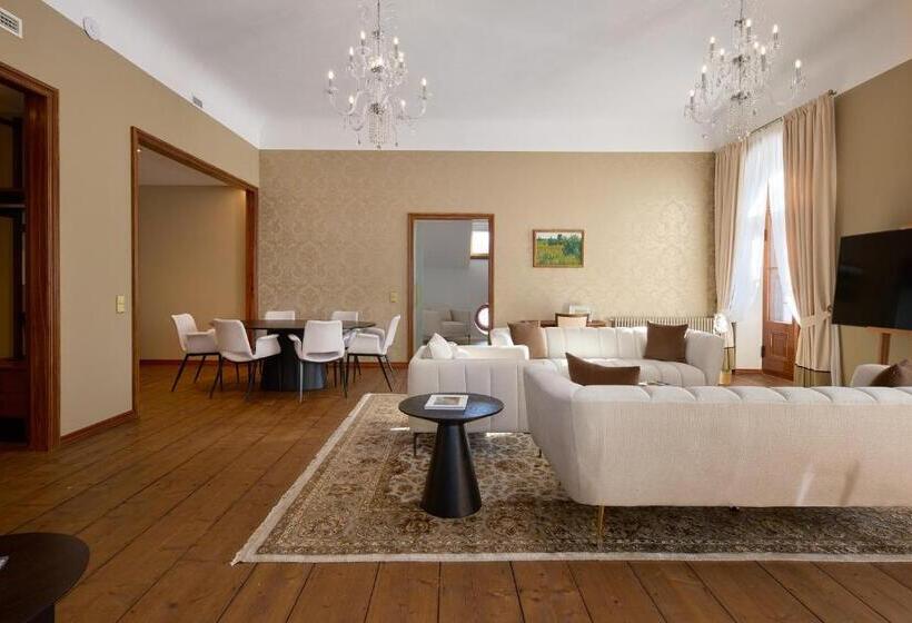 Schloss Fellin Boutique Hotel And Spa