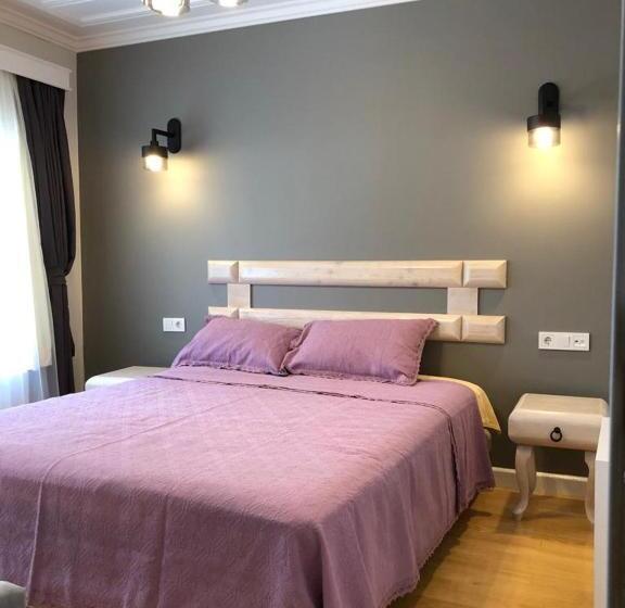 White Island Boutique Otel