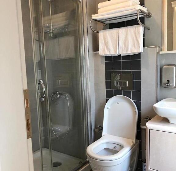 White Island Boutique Otel