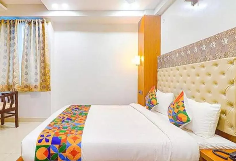 Fabhotel Palash
