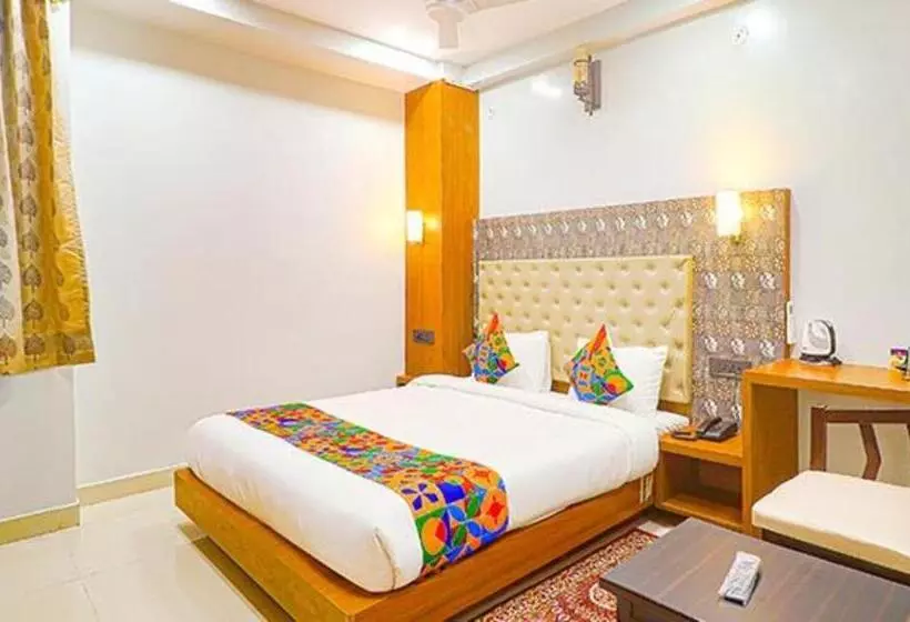 Fabhotel Palash