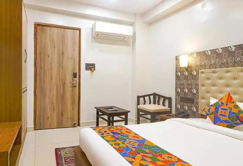 Fabhotel Palash