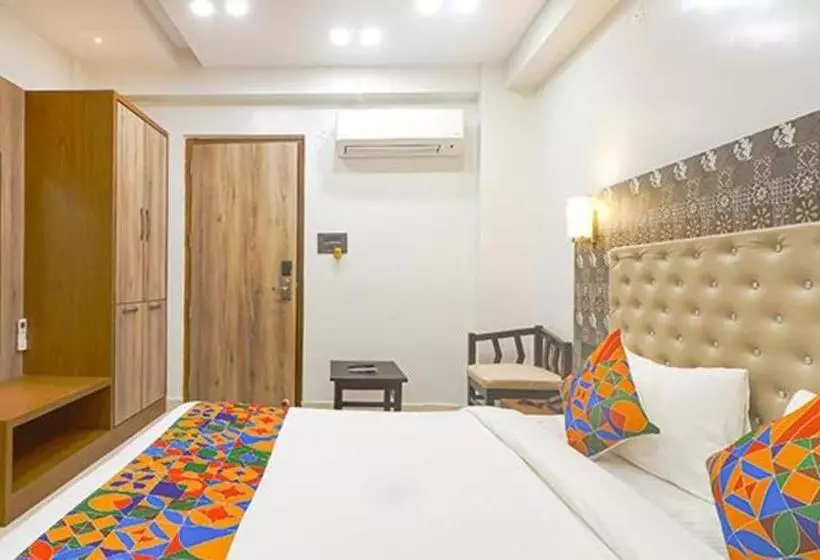 Fabhotel Palash