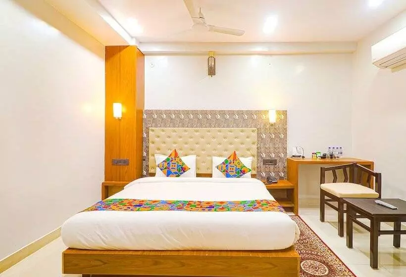 Fabhotel Palash