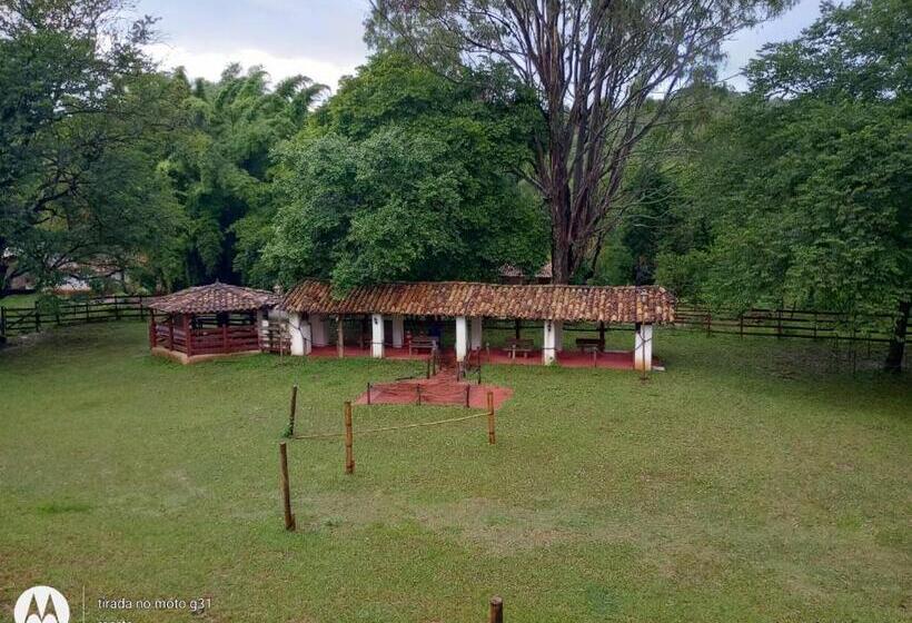فندق Fazenda Da Roseta   Turismo Rural E Passeios A Cavalo