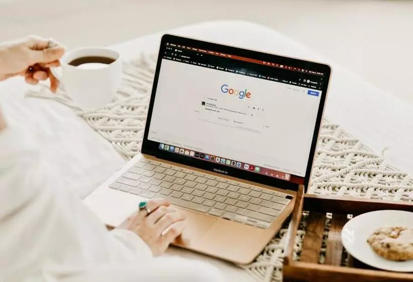 Hotelli Fourteen Pods By The Sea