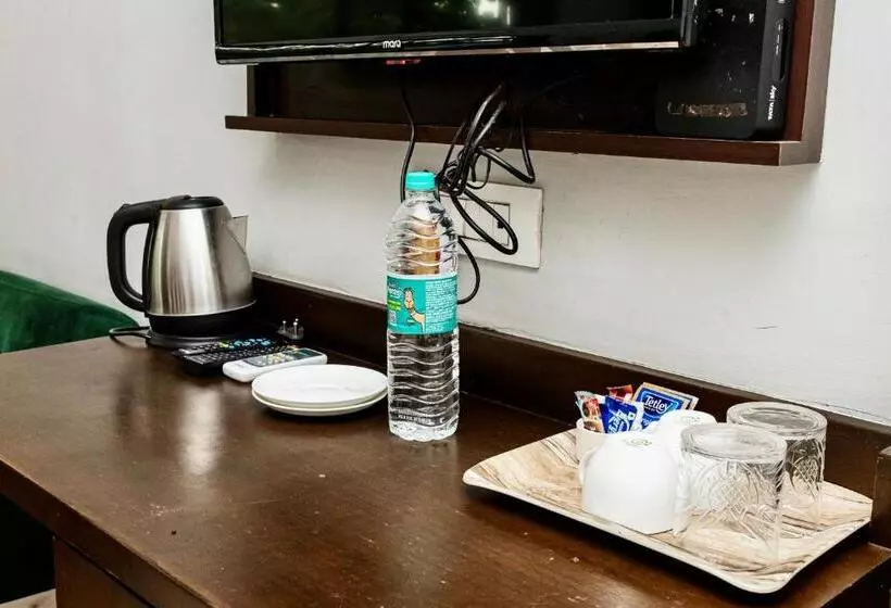 Hotelli Fourteen Pods By The Sea