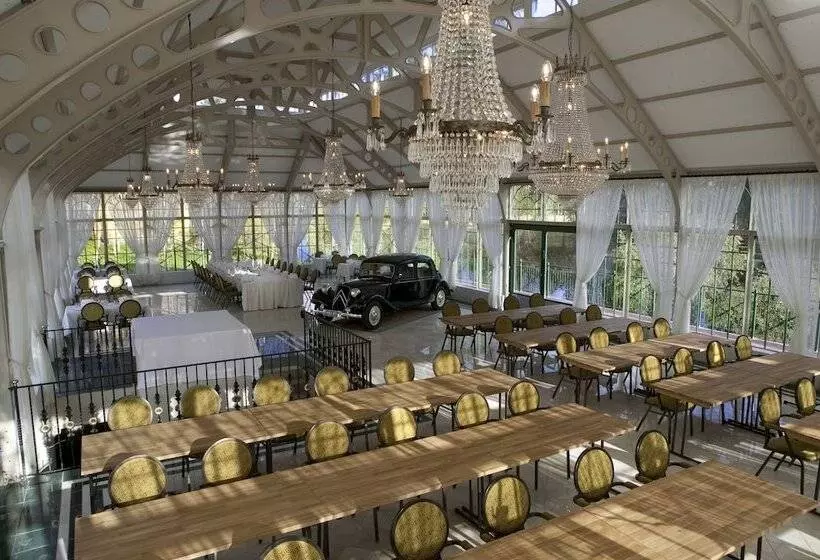 ホテル Hirvihaaran Kartano