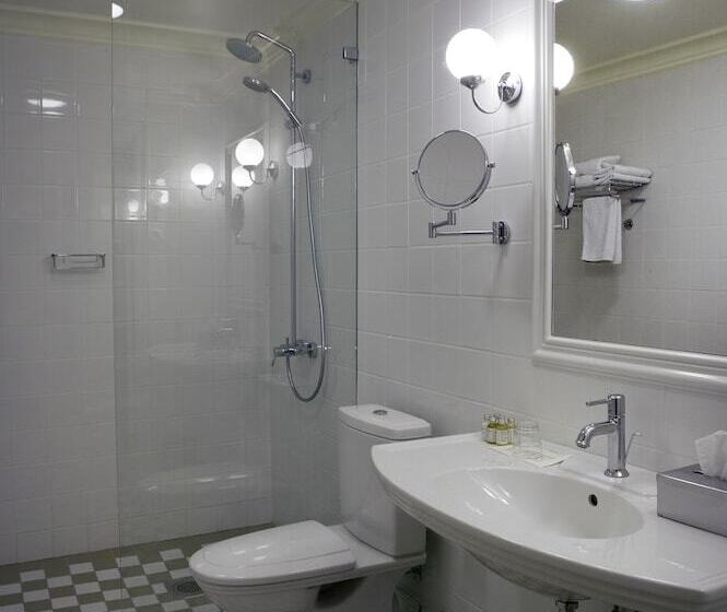 ホテル Hirvihaaran Kartano