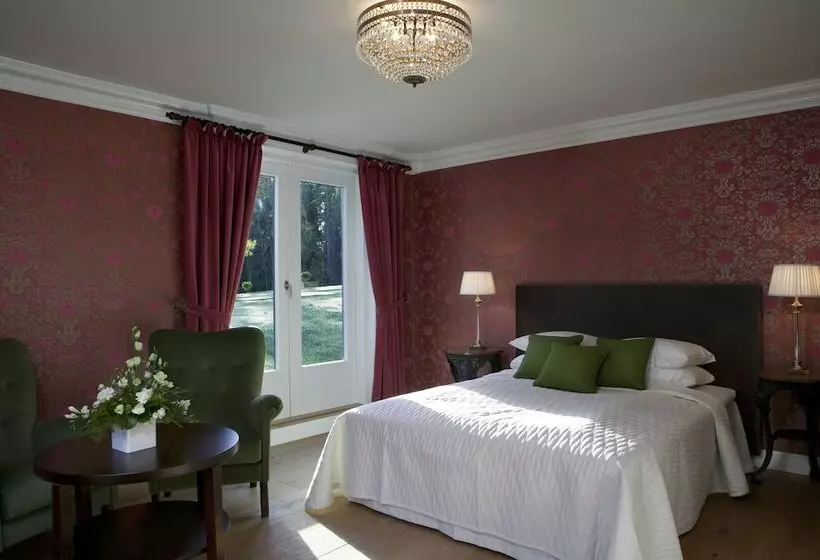 ホテル Hirvihaaran Kartano