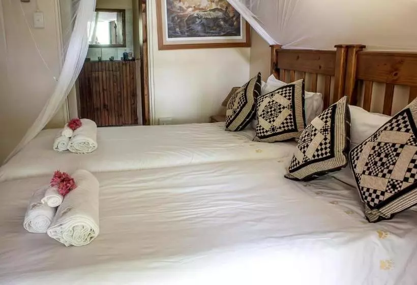 ホテル Nsele Safari Lodge