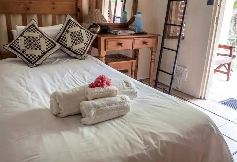 ホテル Nsele Safari Lodge