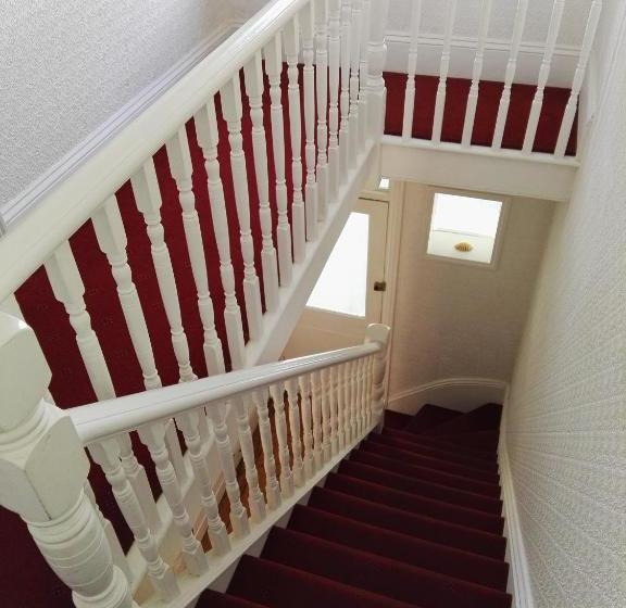 Pensão Curzon Lodge