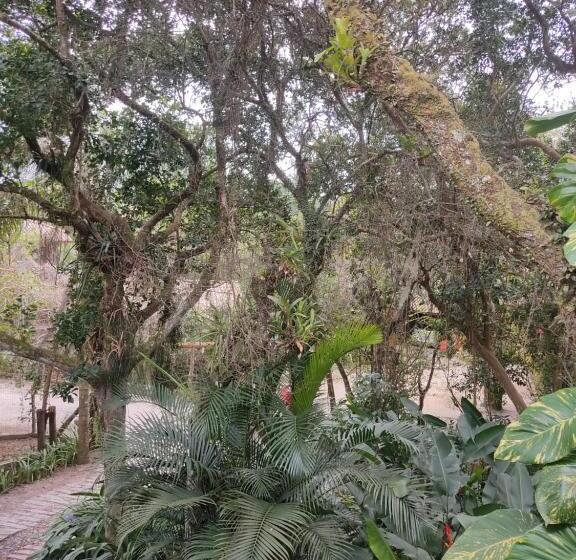 膳宿费 Nalua Guest House