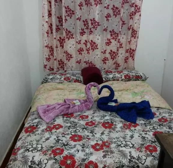 Majatalo Pousada E Hostel Monalisa