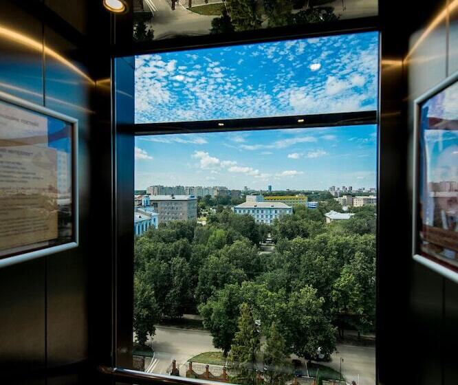 Congress Hotel Forum