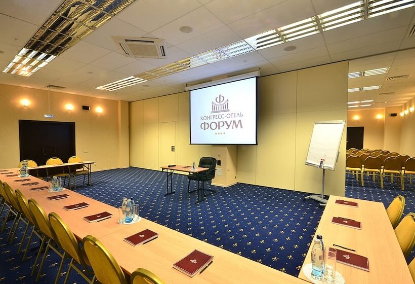 Congress Hotel Forum