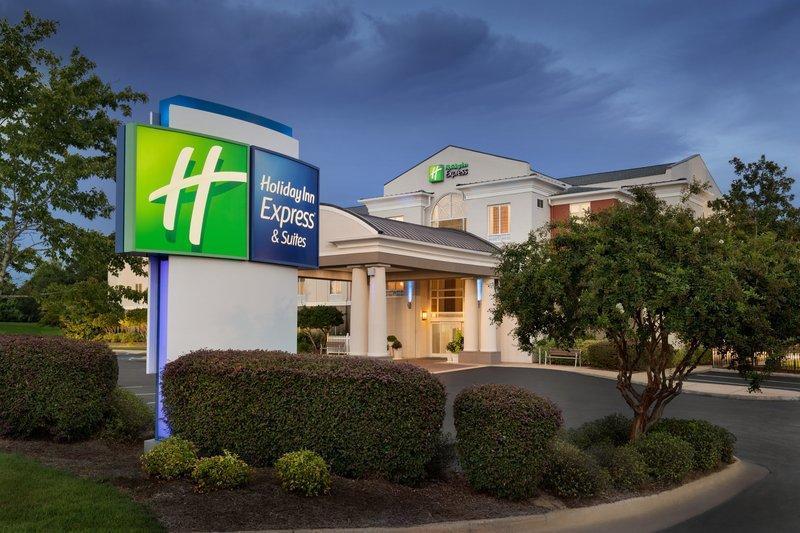 Holiday Inn Express Hotel & Suites Auburn   University Area, An Ihg