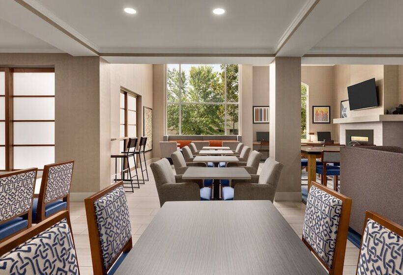 Holiday Inn Express Hotel & Suites Auburn   University Area, An Ihg