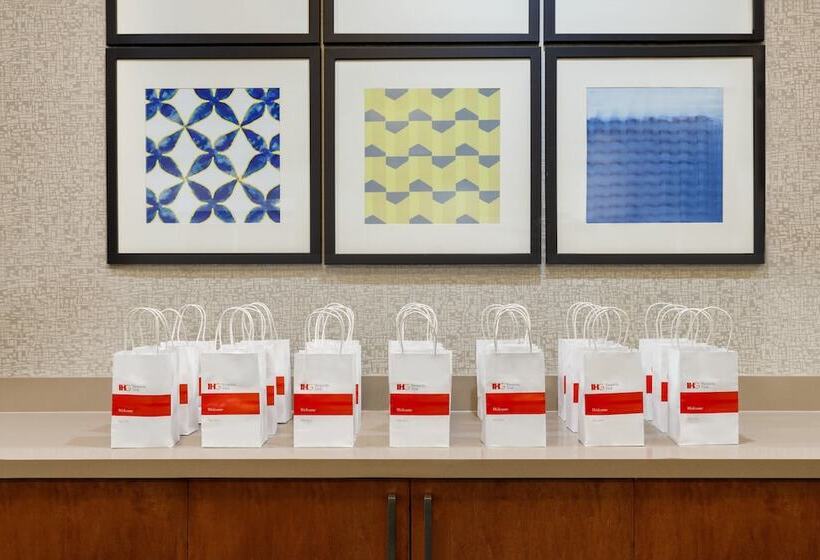 Holiday Inn Express Hotel & Suites Auburn   University Area, An Ihg