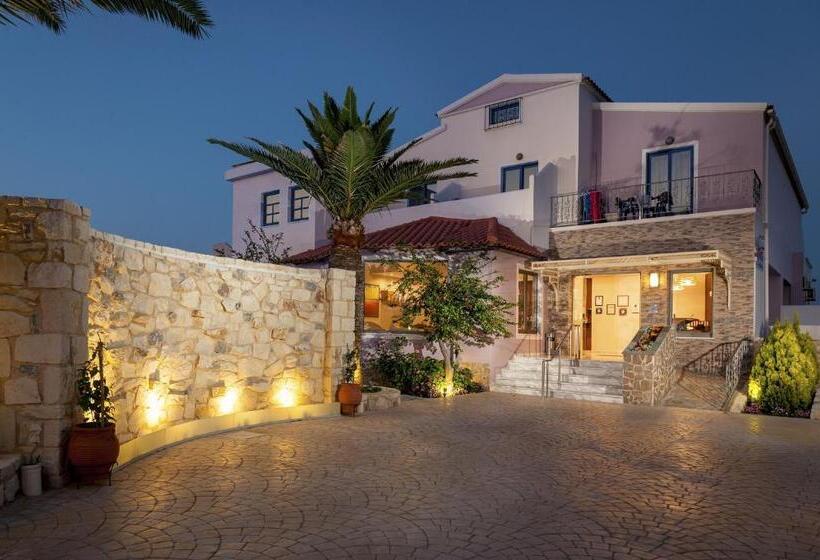 בית מלון כפרי Adelais