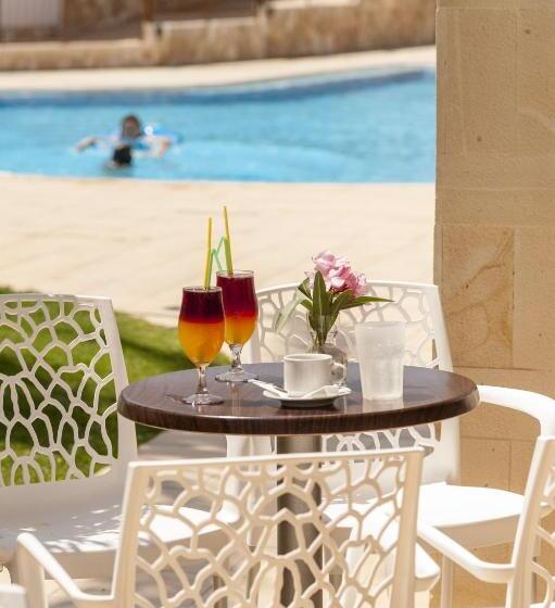 בית מלון כפרי Adelais