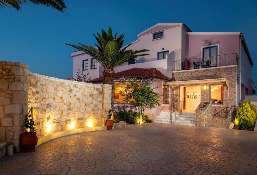 בית מלון כפרי Adelais