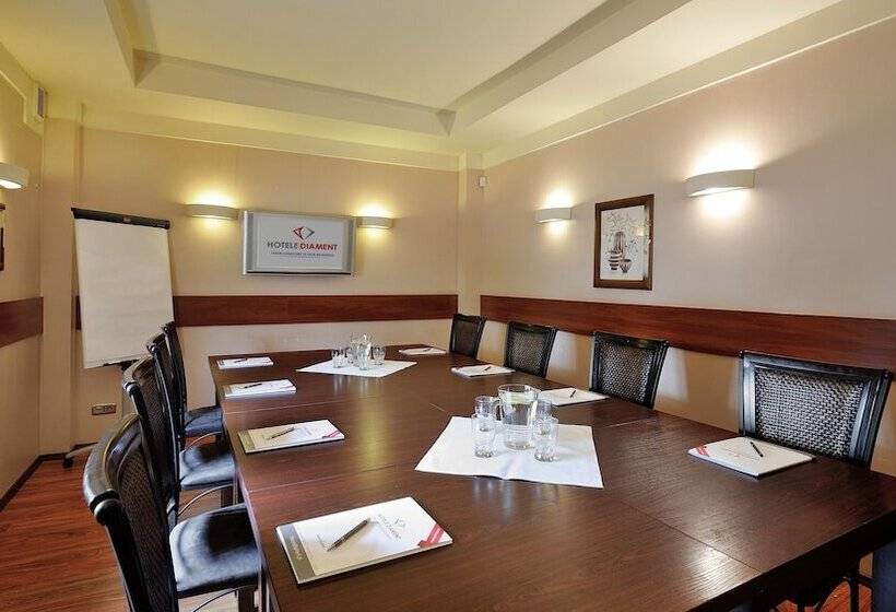 Отель Diament Vacanza Katowice Siemianowice