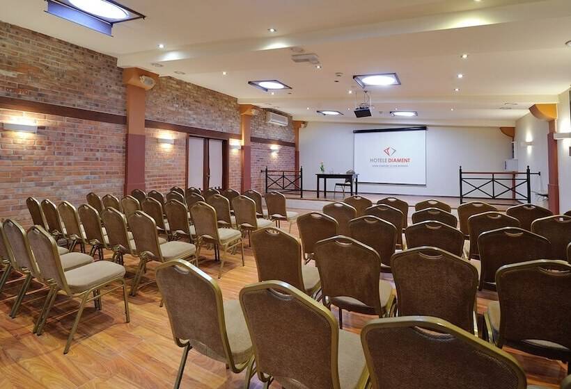 Отель Diament Vacanza Katowice Siemianowice