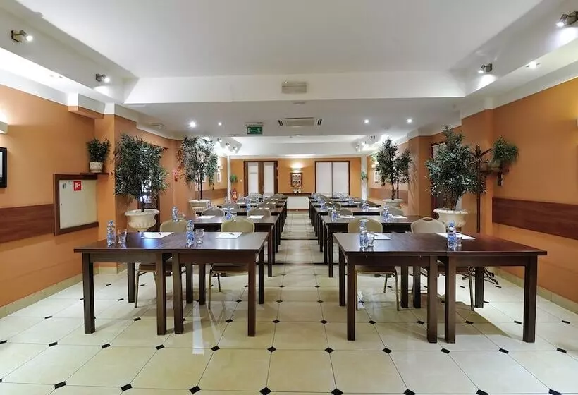 酒店 Diament Vacanza Katowice  Siemianowice