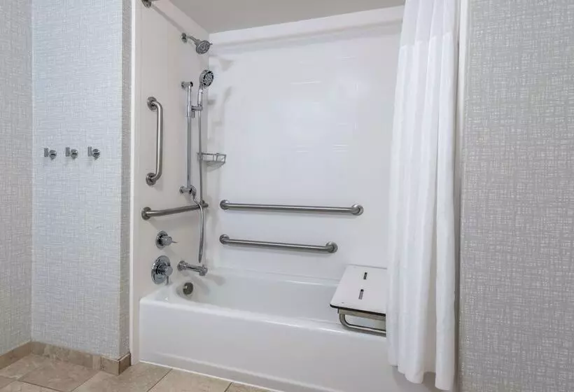 هتل Hampton Inn Suites Minneapolis St Paul Arpt Mall Of America