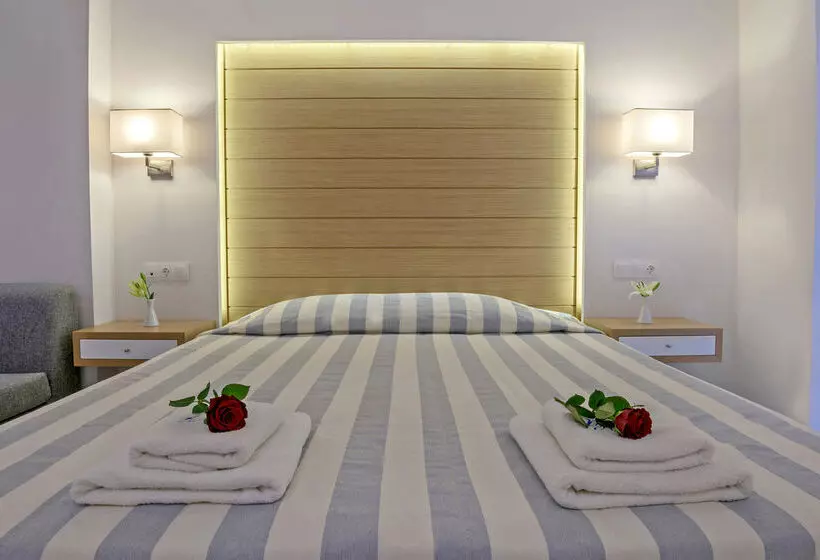 בית מלון כפרי Happy Days Beach