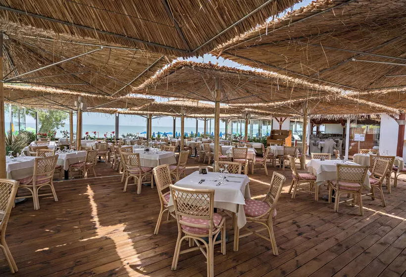 בית מלון כפרי Happy Days Beach