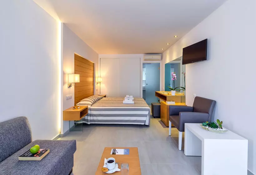 בית מלון כפרי Happy Days Beach