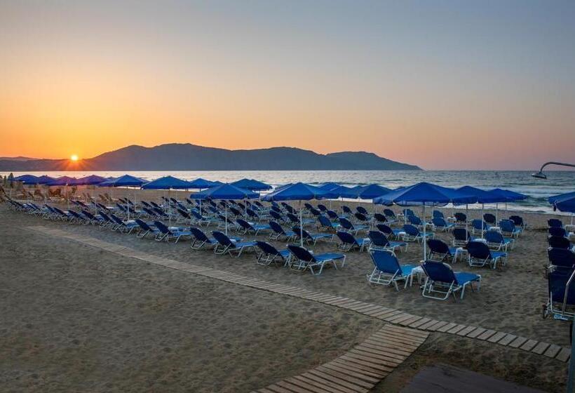 בית מלון כפרי Happy Days Beach