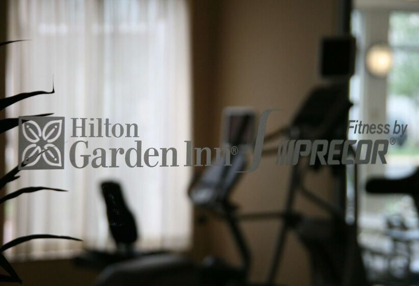 فندق Hilton Garden Inn Newport News