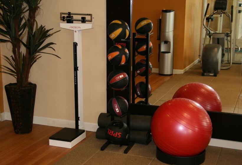 فندق Hilton Garden Inn Newport News