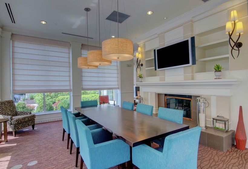 호텔 Hilton Garden Inn Norwalk