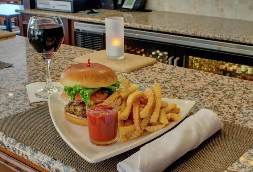 ホテル Hilton Garden Inn Norwalk