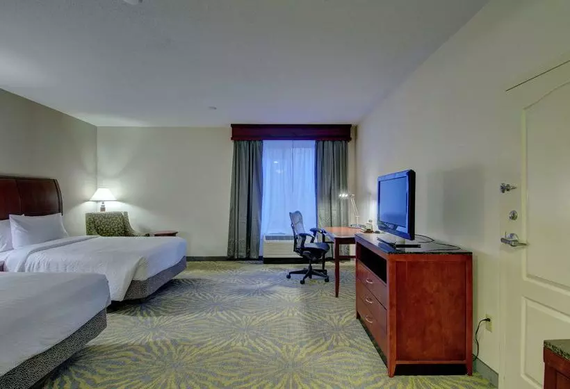 ホテル Hilton Garden Inn Norwalk