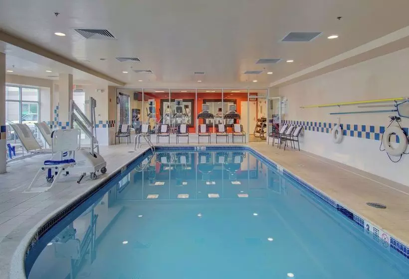 ホテル Hilton Garden Inn Norwalk