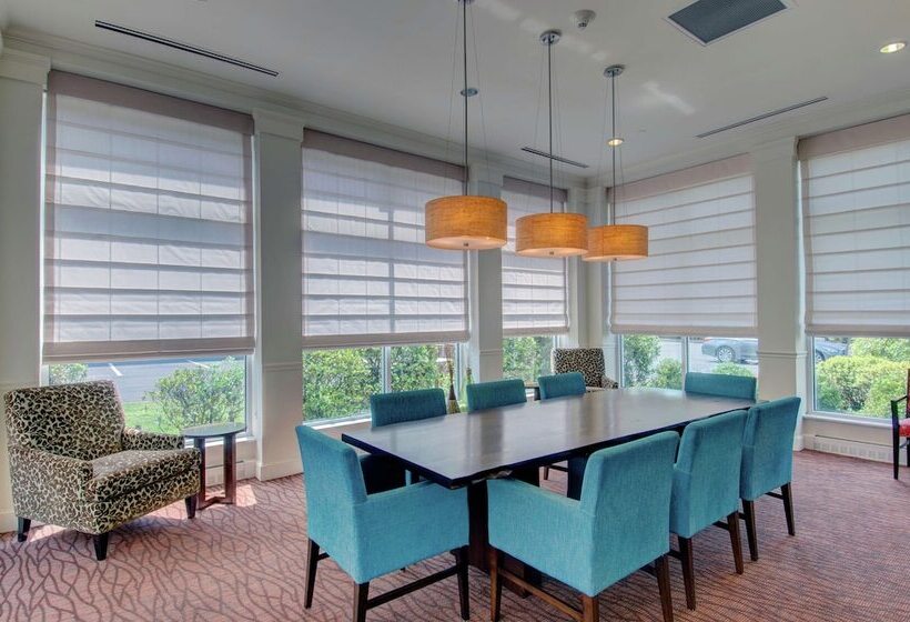 호텔 Hilton Garden Inn Norwalk